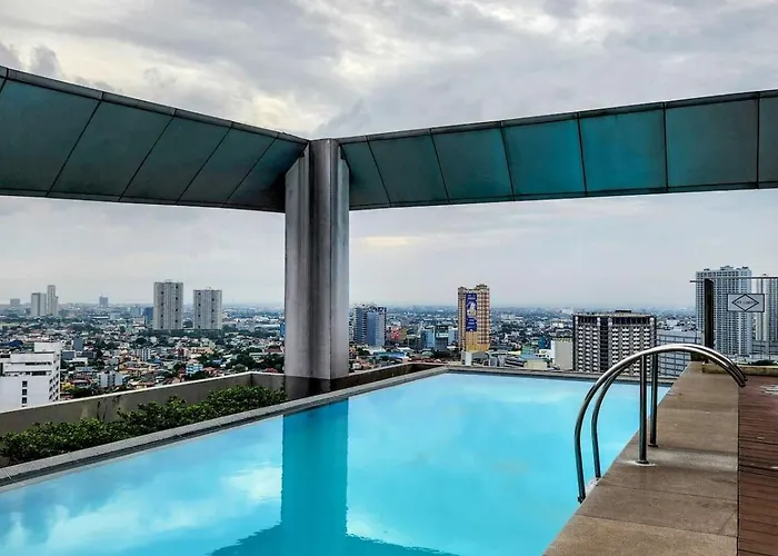 Big Near North Avenue And Trinoma Apartamento *