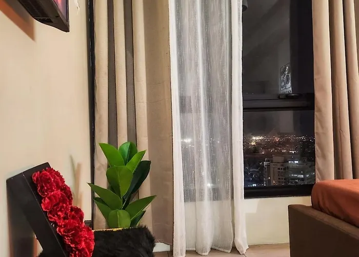 Apartamento Big Near North Avenue And Trinoma Manila